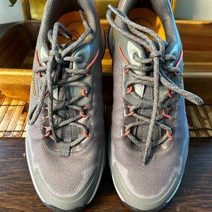 NWOT-Ryka Trail Sneakers-7.5